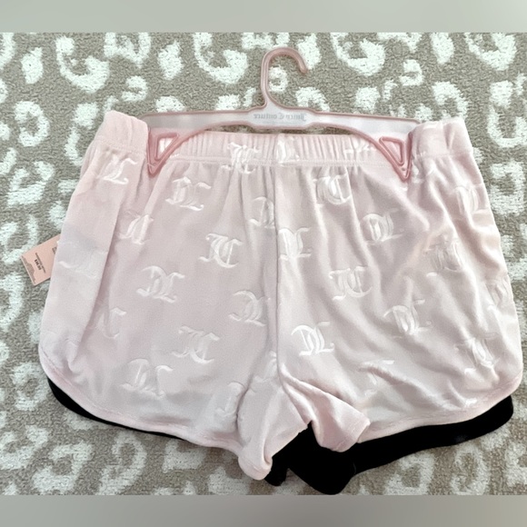 MEDIUM JUICY COUTURE Velvet Sleep Shorts - Picture 2 of 2